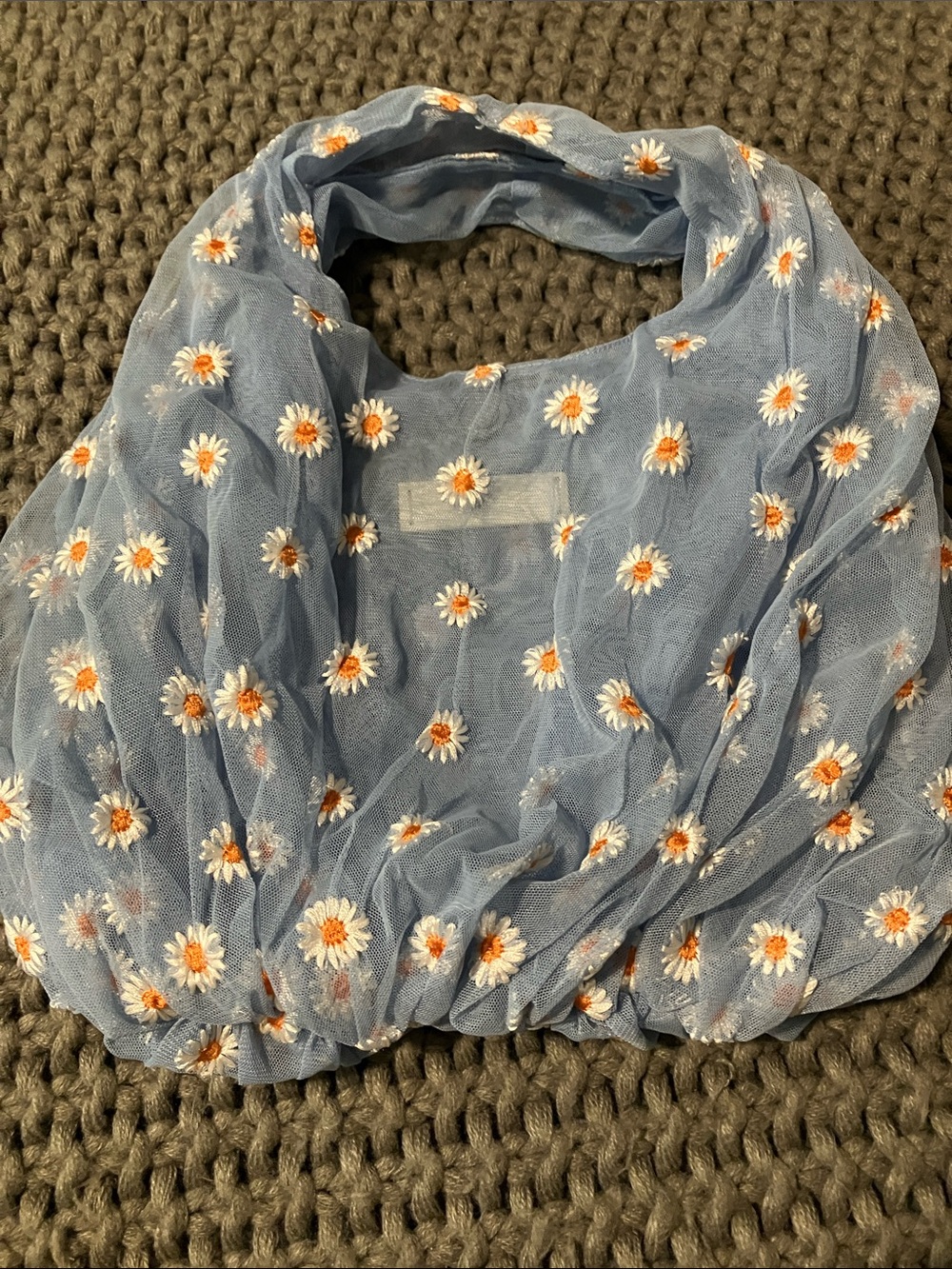NWOT Zara light blue tulle bucket bag featuring embroidered daisy floral details